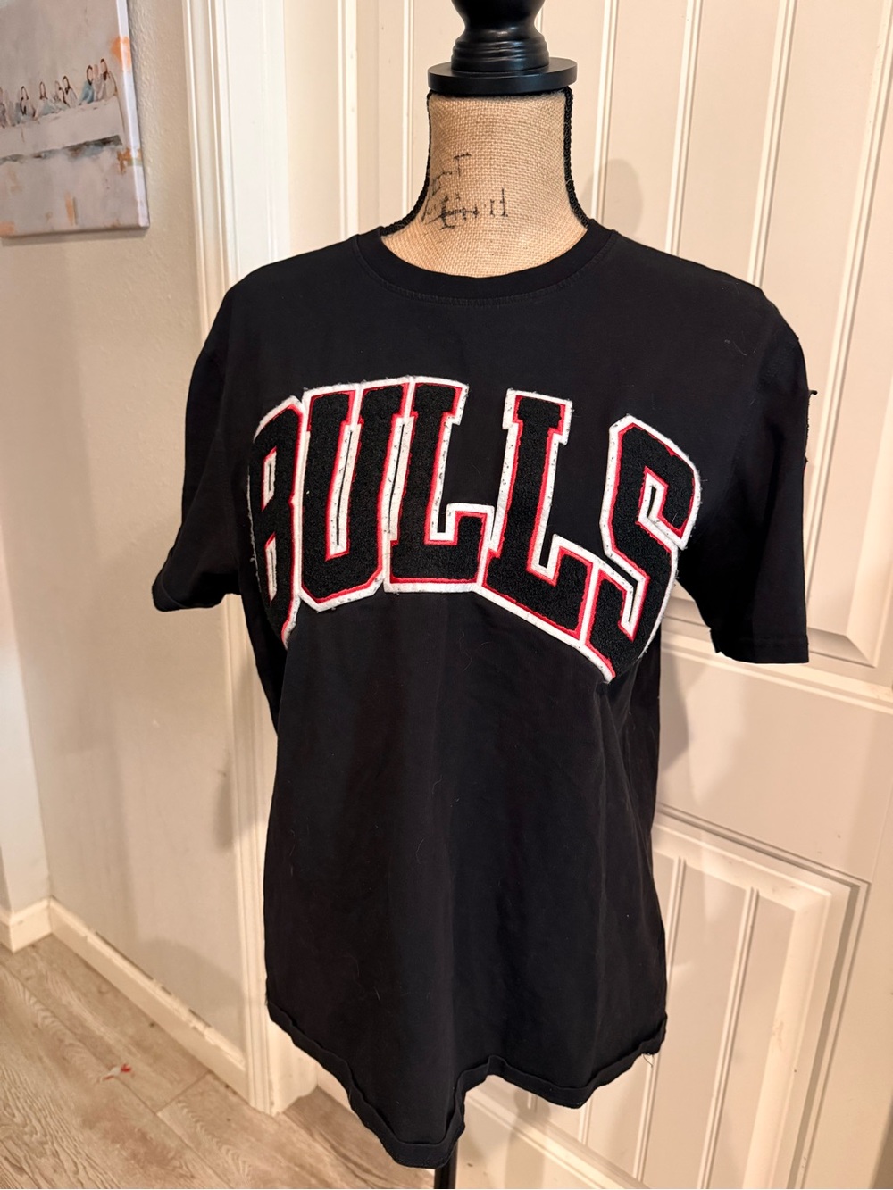 Black 'BULLS' Short Sleeve Graphic Tee with Red & White Trim